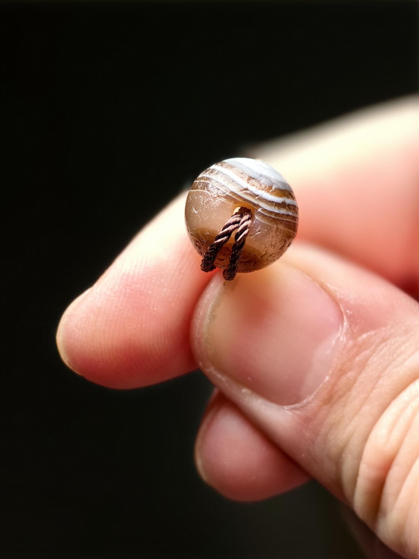 抚柳草堂-第十期章牌钱币  奖章勋章限时免佣 满百包邮 放漏专场 公元十五世纪 缠丝玛瑙珠 带眼 闻德评级尺寸见标签