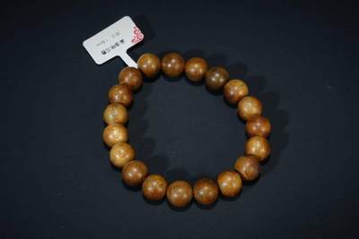 上海都达杂项专场六（全场包邮） 天然黄油格沉香1.0圆珠手串 附鉴定证书87-209