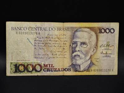 【淘币小摊】限时拍第八百五十二拍  无佣金福利纸币场  满百包邮可预留两周  周一统一发货  - 巴西1000克鲁塞罗纸币【有折】