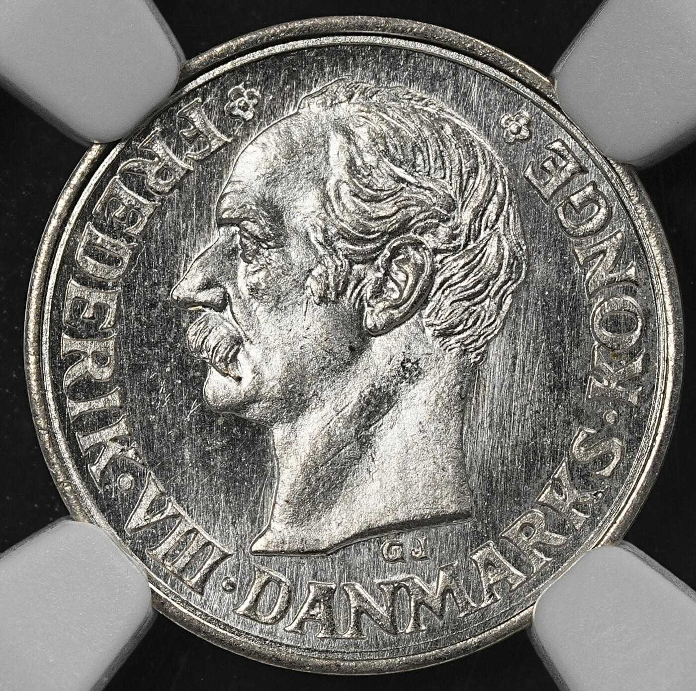 修遠堂世界钱币第102期 NGC MS67 1910年丹麦10欧尔银币 顶级品相，币面有类镜面感