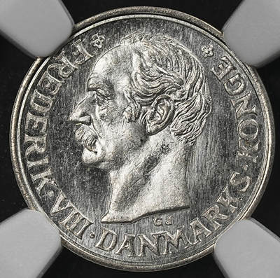 修遠堂世界钱币第102期 - NGC MS67 1910年丹麦10欧尔银币 顶级品相，币面有类镜面感