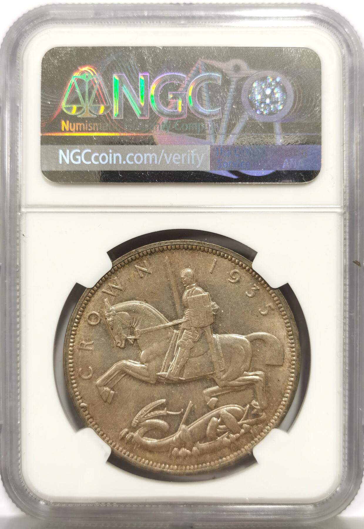 博洋堂世界钱币拍卖第158期（全场包邮） NGC MS63 英国1935年乔治五世 木马剑克朗大银币，极美丝绸般转光，经典品种。