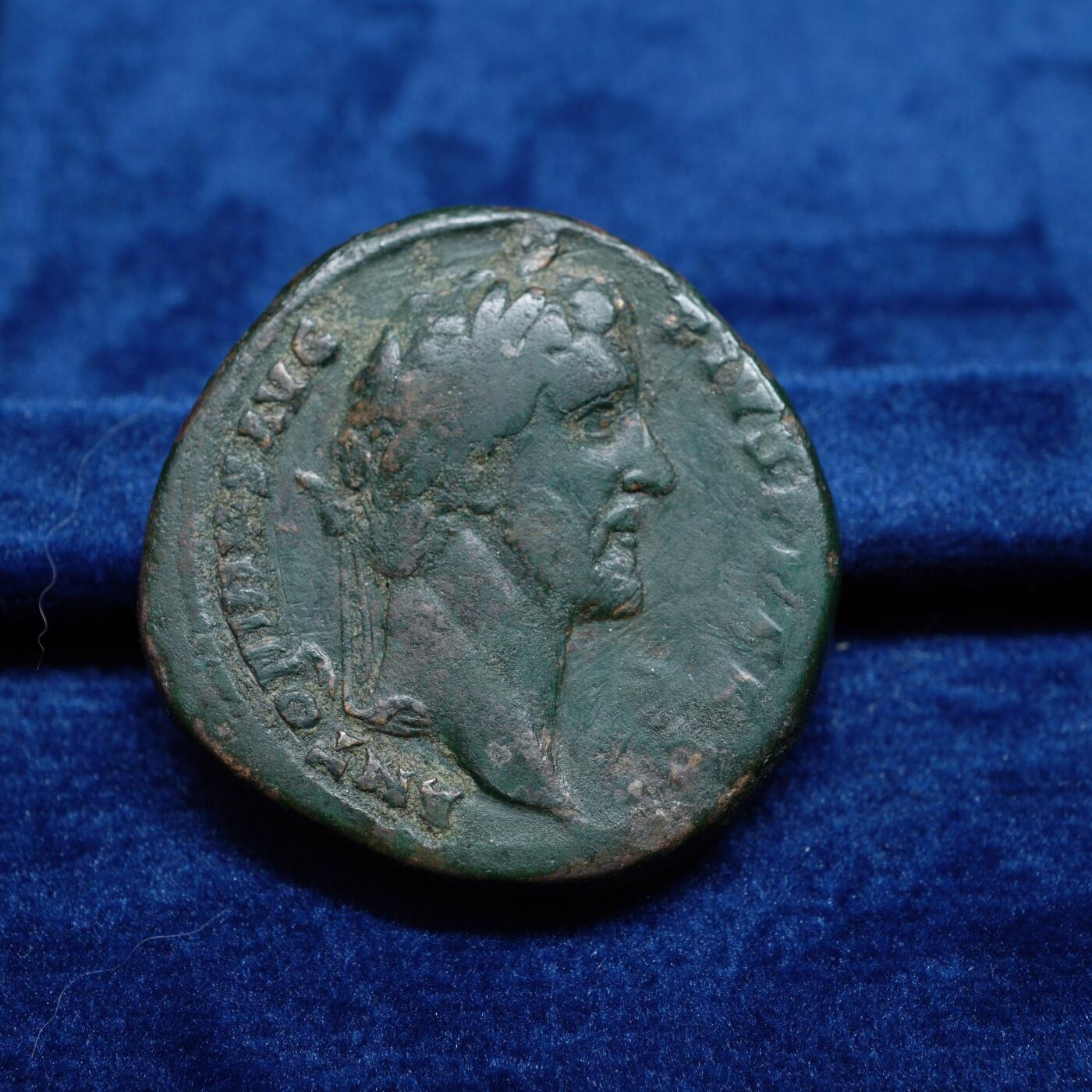 琋语集藏2026年02月欧洲古典打制币拍卖 古罗马帝国-安敦尼.庇护与荣誉女神大铜币