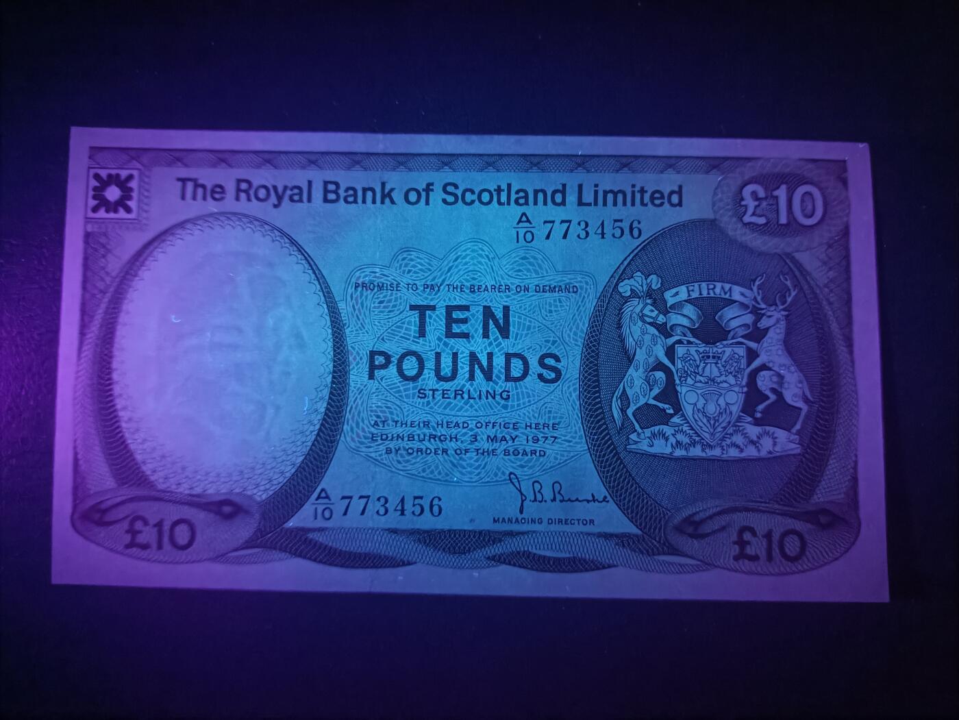 2026一月第四期，总214期 苏格兰皇家银行1977年10镑UNC-，银行徽章和格拉米斯城堡，少见早期品种