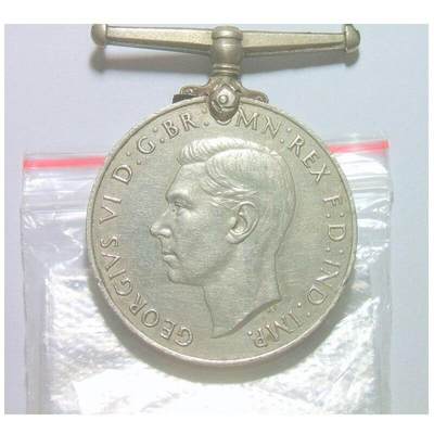 英国1939-45年乔治六世 二战胜利高浮雕精制白铜章 36MM - 英国1939-45年乔治六世 二战胜利高浮雕精制白铜章 36MM