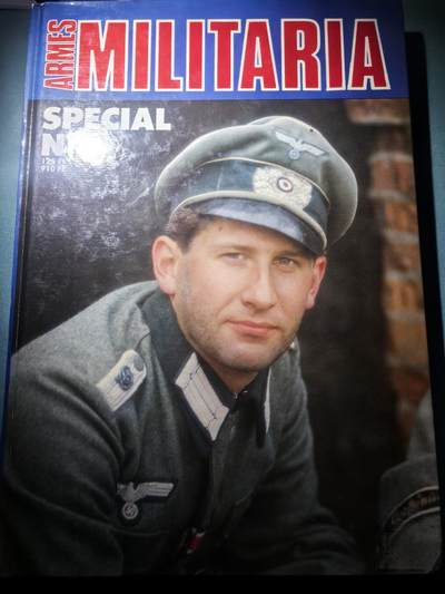 盛世勋华——号角文化勋章邮票专场拍卖第301期 - 法国文版Militaria杂志合订本 约300页