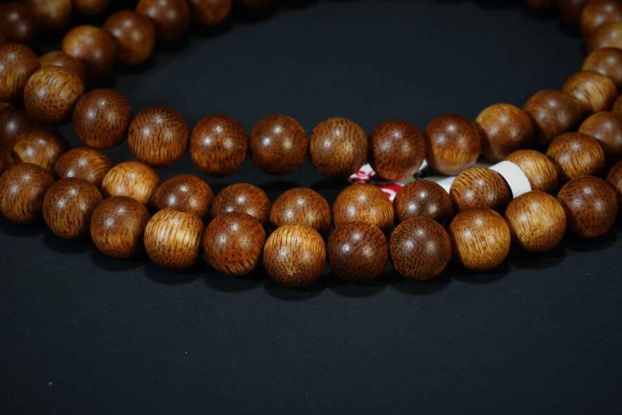 上海都达杂项专场十七（全场包邮） 天然黄油格沉香0.8多圈圆珠手串 附鉴定证书87-210