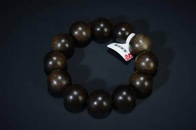 上海都达杂项专场六（全场包邮） 天然文莱软丝沉香2.0圆珠手串 附鉴定证书87-211