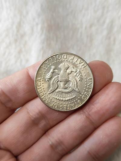 外国银币1967年银币11.4克品相包浆不错按图发货一物一图B072 外国银币1967年银币11.4克品相包浆不错按图发货一物一图B072