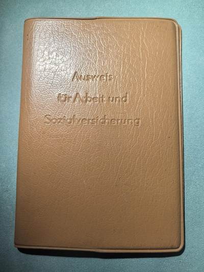 盛世勋华——号角文化勋章邮票专场拍卖第301期 - 东德工作和社会保险证