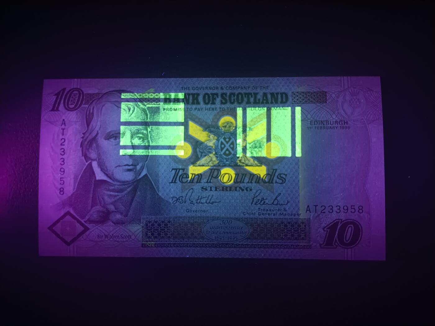 2026一月第四期，总214期 苏格兰银行1995年银行成立300周年10镑纪念钞UNC，诗人沃尔特斯科特和蒸馏酒厂