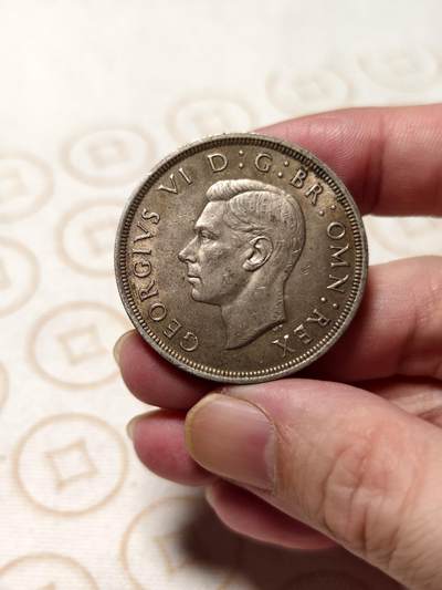 抚柳草堂-第十期章牌钱币  奖章勋章限时免佣 满百包邮 放漏专场 - 1937英国乔治六世登基克朗纪念银币 包浆柔美细节漂亮 