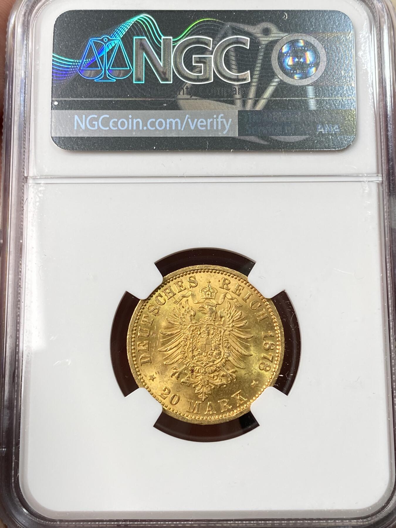 万国钱币拍卖第059期 NGC MS63 1878年德国汉堡短翅流通20马克金币 汉堡双狮短翅金主币 丝绸金光好品难得 观感超越分数的收藏级品质 7.96g 900金