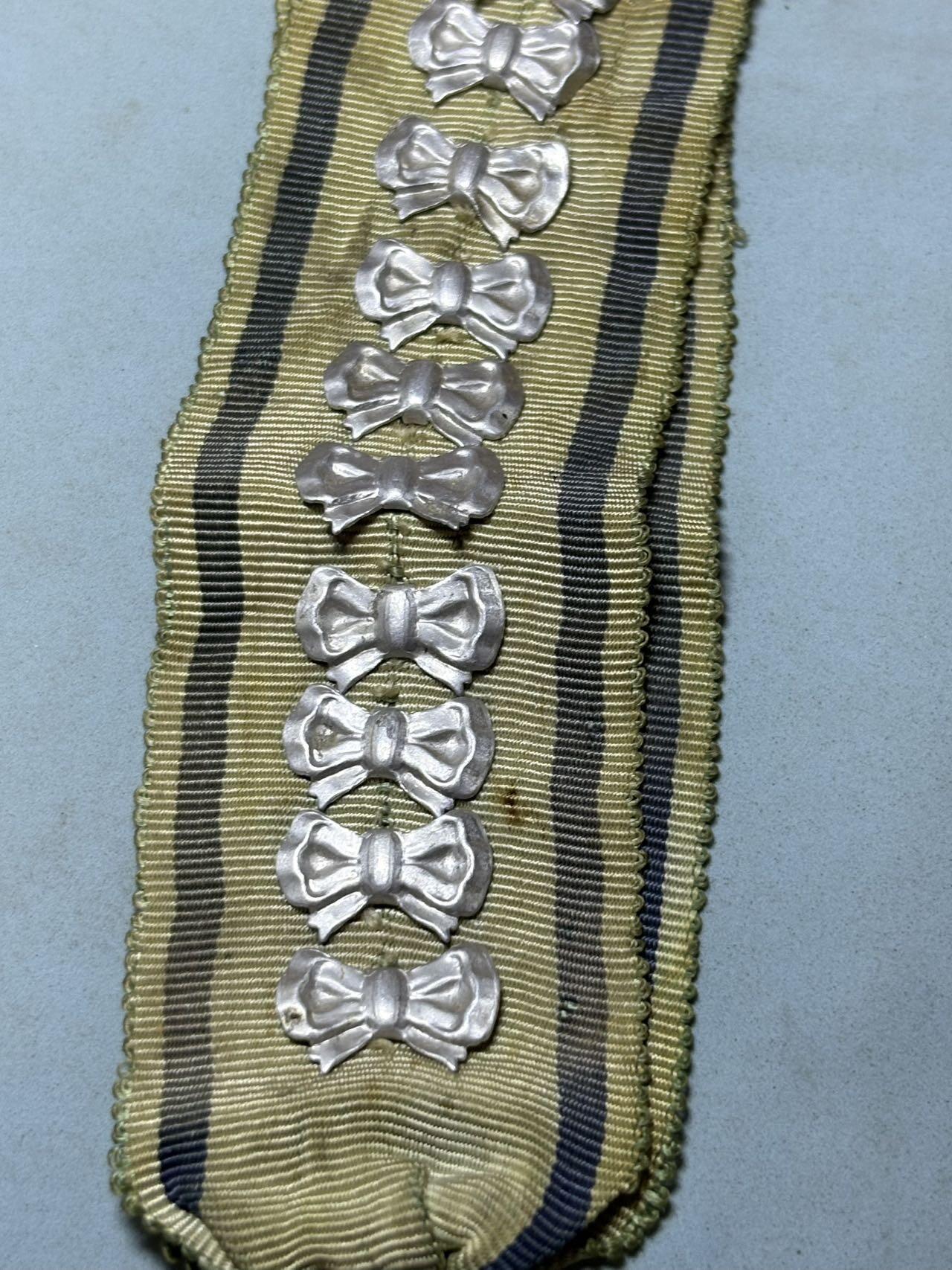 盛世勋华——号角文化勋章邮票专场拍卖第301期 意大利母亲奖章 10个花结