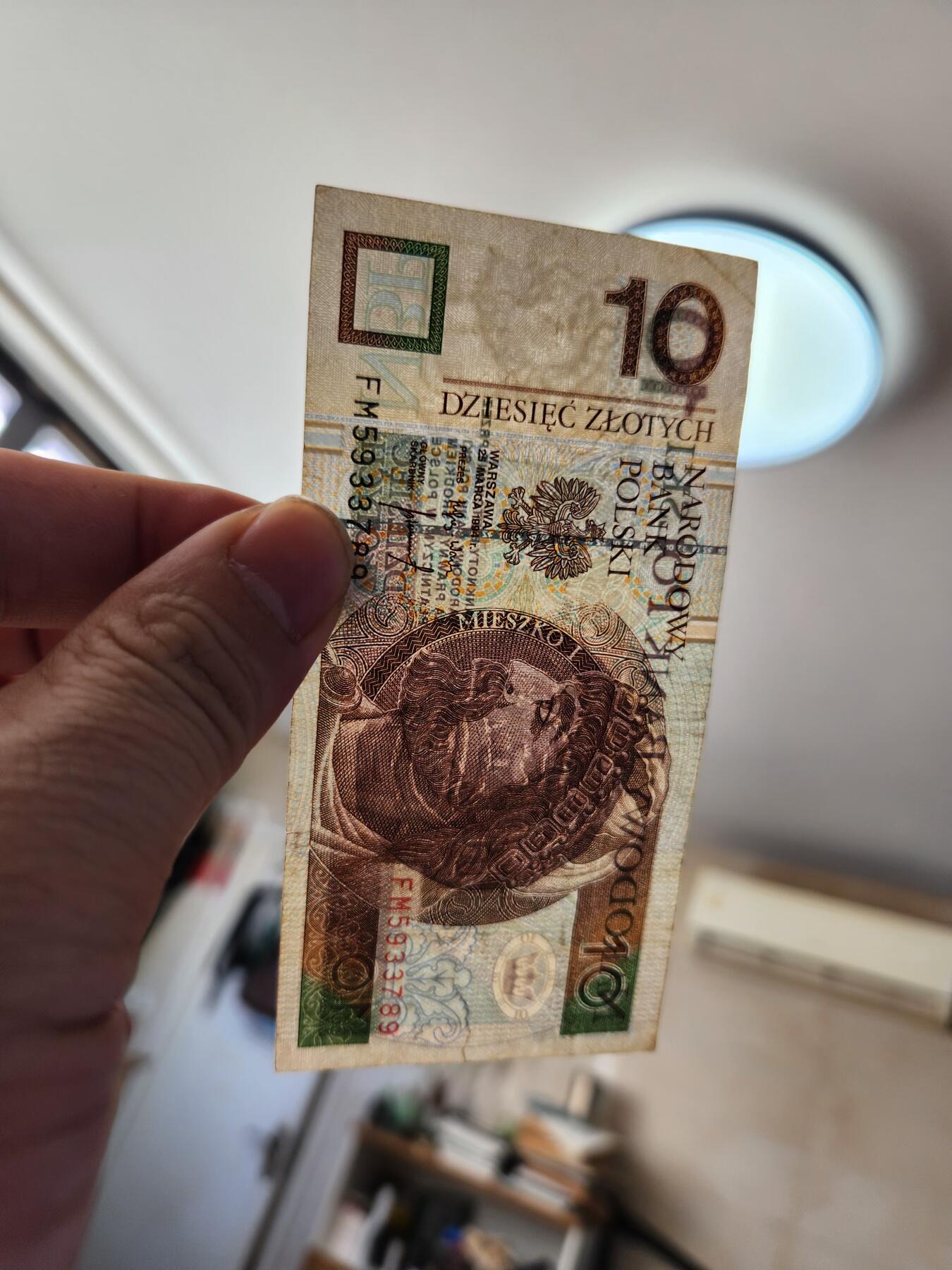 1月22号晚上8点 外国纸币自动截拍第11场 波兰原票美品