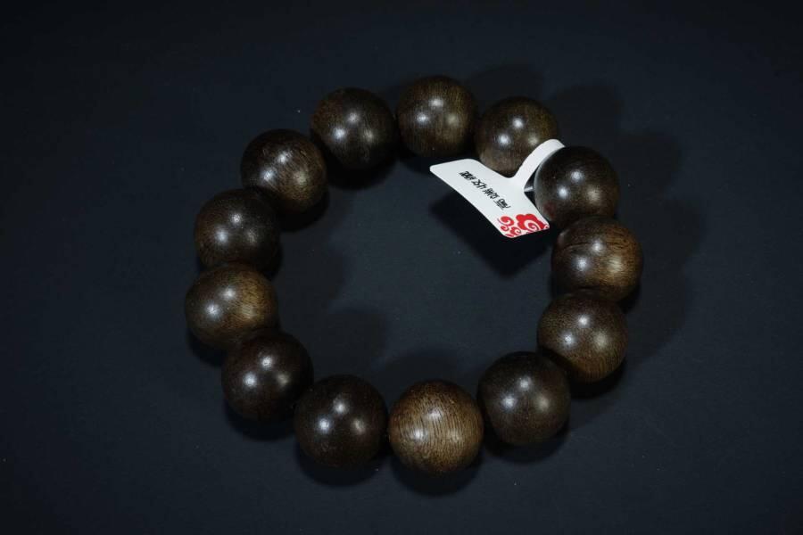 上海都达杂项专场二十五（全场包邮）  天然文莱软丝沉香1.8圆珠手串 附鉴定证书87-212