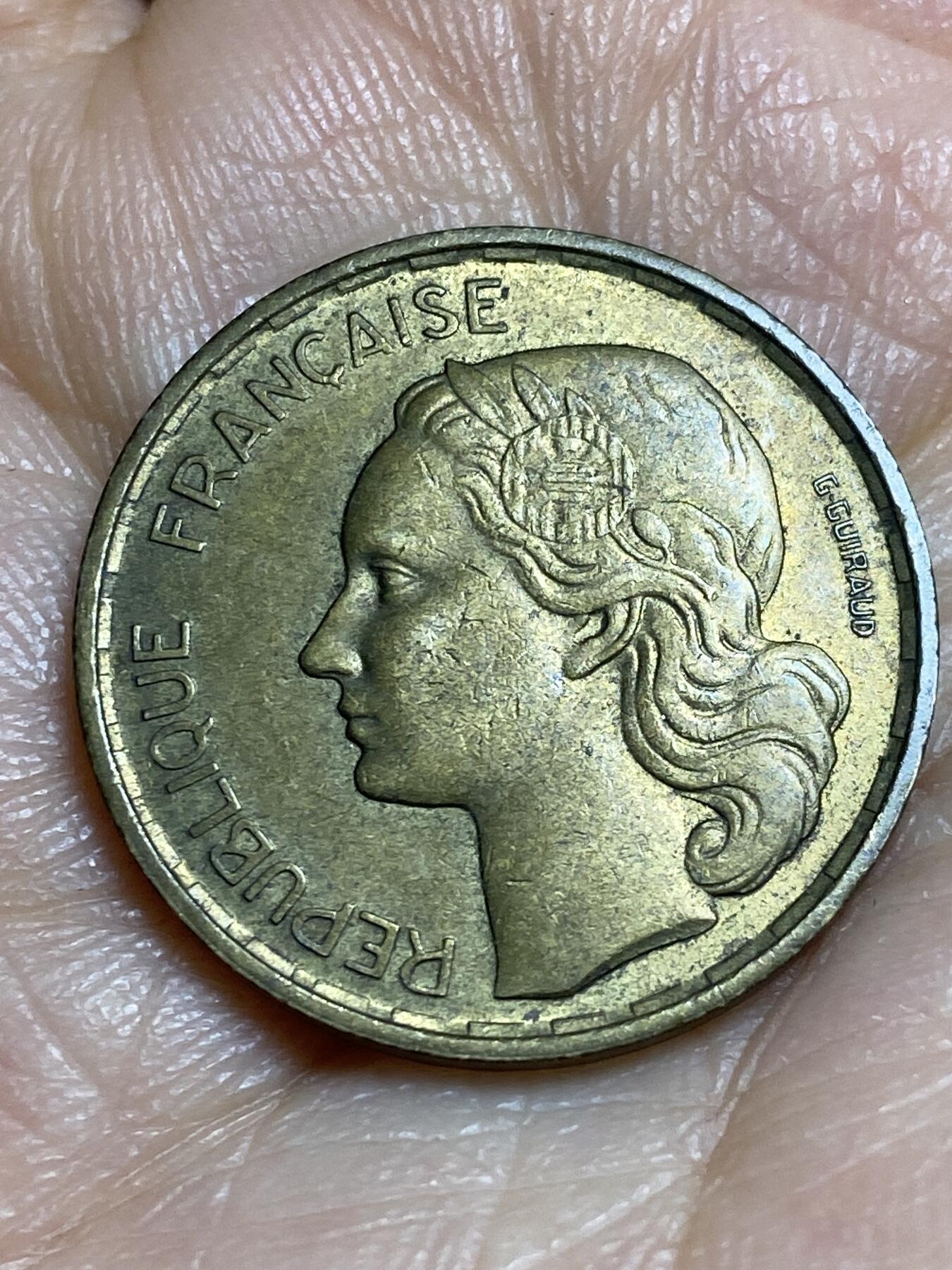 2026年第十四场(总第一百八十三场）外国好品散币场(免佣金) 法兰西第四共和国1951年20法郎(4羽版)