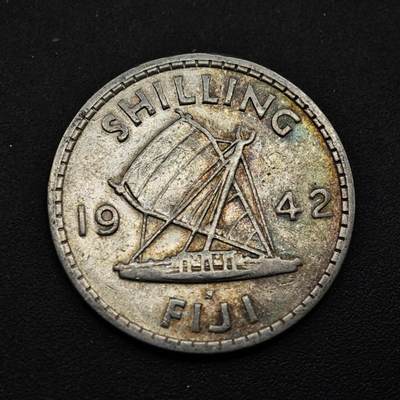 【淘币小摊】实时拍第八百五十三拍   散币银币场   满百包邮可预留二周 每周一统一发货   - 斐济1942年乔治六世一先令银币