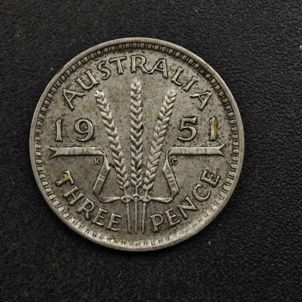 【淘币小摊】实时拍第八百五十三拍   散币银币场   满百包邮可预留二周 每周一统一发货   澳大利亚1951年乔治六世3便士银币