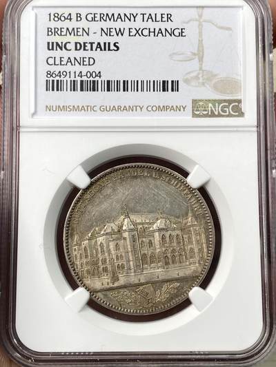 万国钱币拍卖第059期 - NGC UNCD 1864年德国不莱梅证券交易所1泰勒 发行量仅5000枚联合泰勒名誉品种 其建筑细节刻画丝丝入扣 均匀香槟色五彩包浆非常养眼