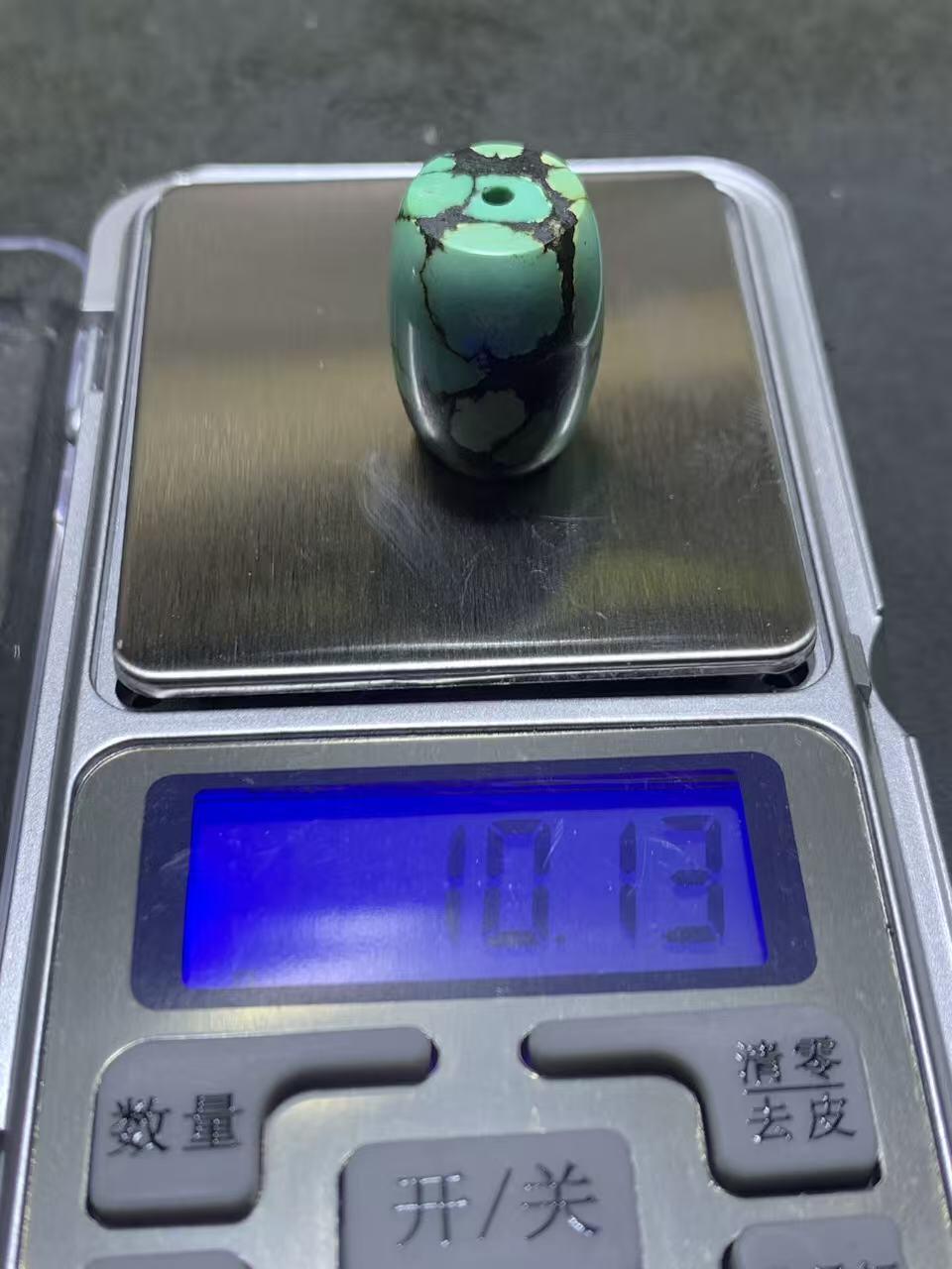 湖北十堰高瓷网花松石桶珠一颗，