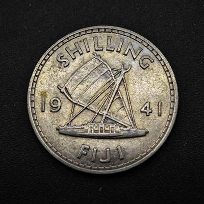 【淘币小摊】实时拍第八百五十三拍   散币银币场   满百包邮可预留二周 每周一统一发货   - 斐济1941年乔治六世一先令银币