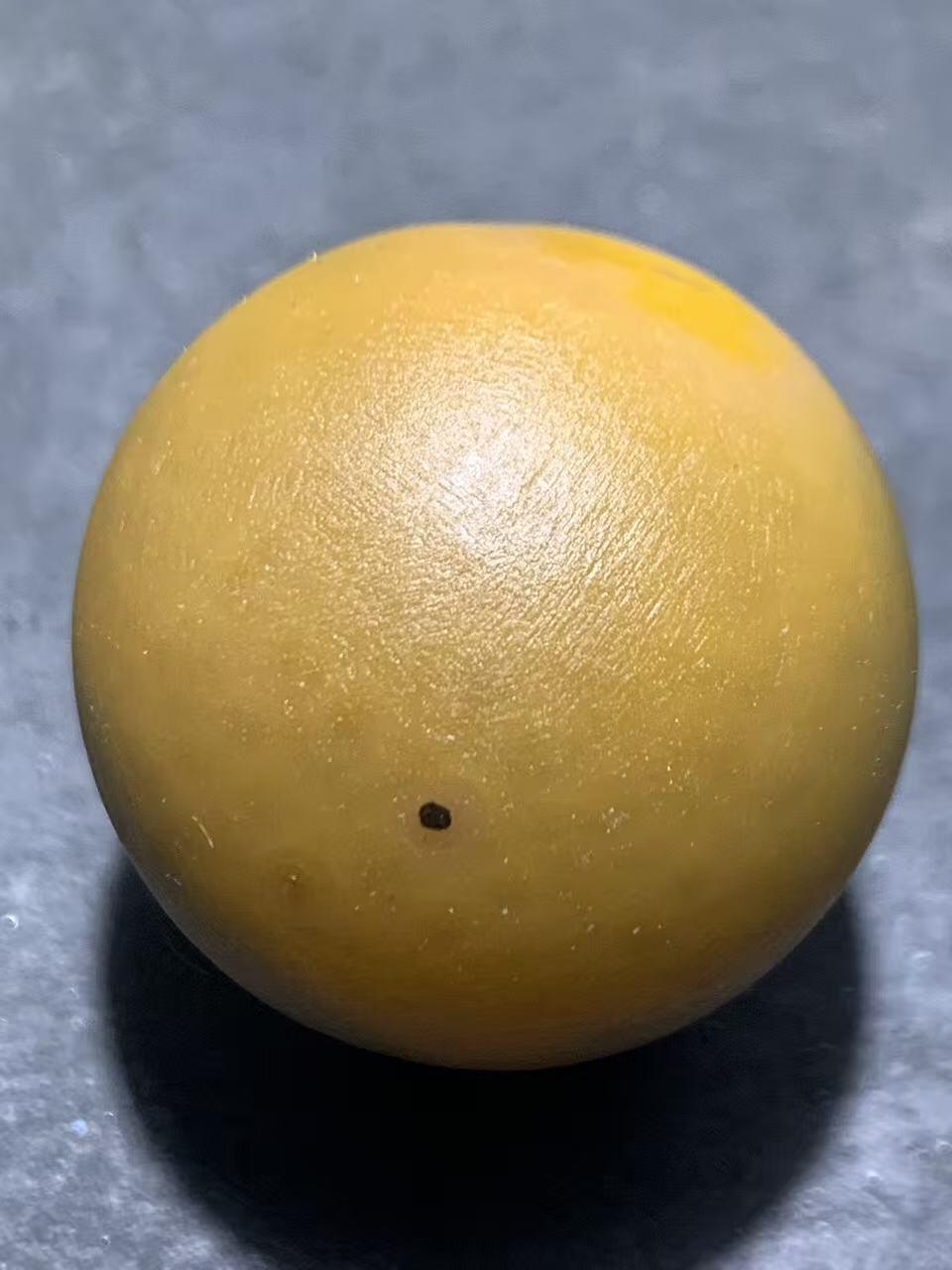 精美亚光高玉化冻料战国红玛瑙原皮8字天眼纹大圆珠一个！