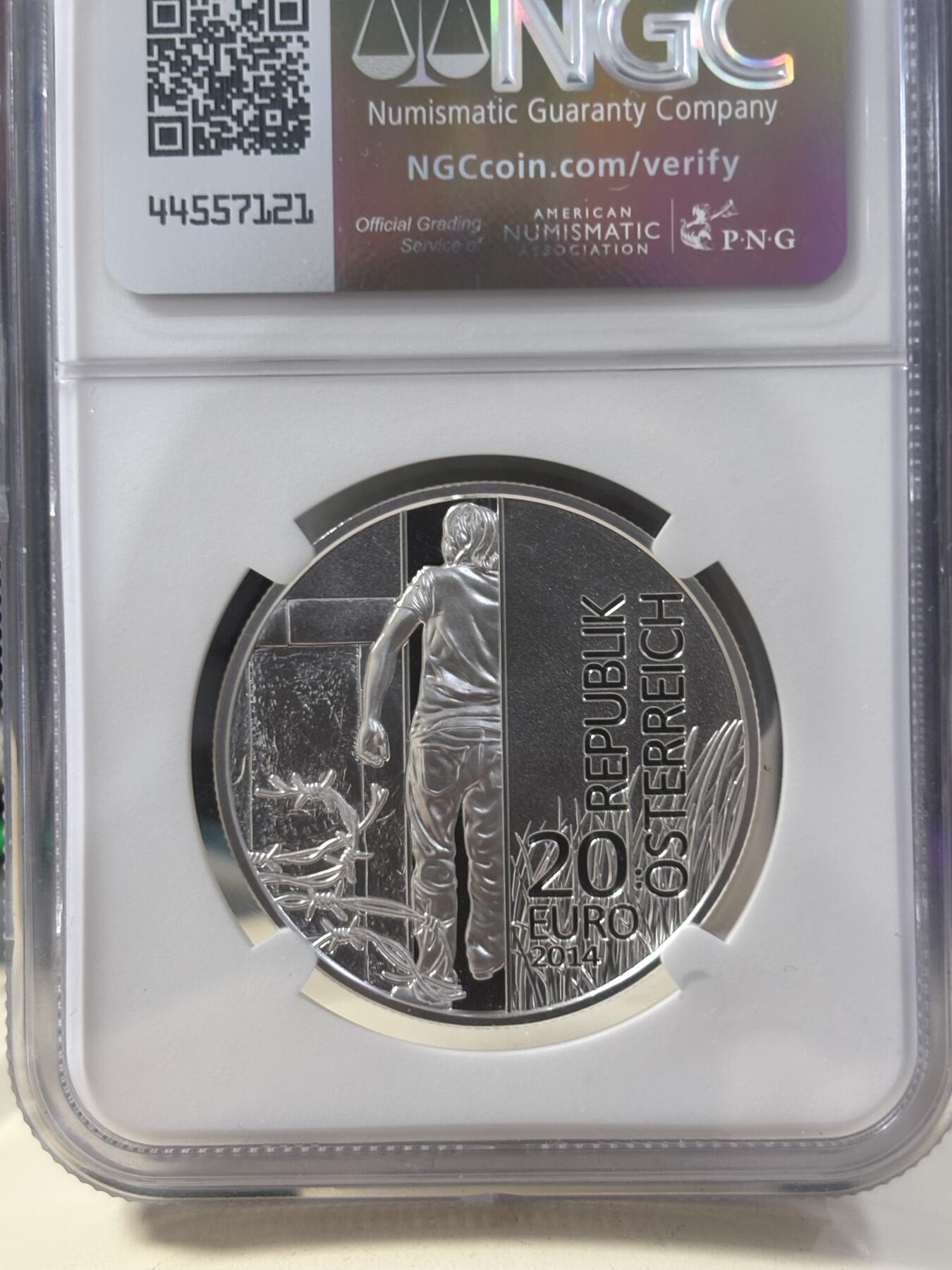 第189期拍卖 获奖奥地利2014推到柏林墙精致银币NGC-PF70无原盒证，900银，20克，发行50000枚