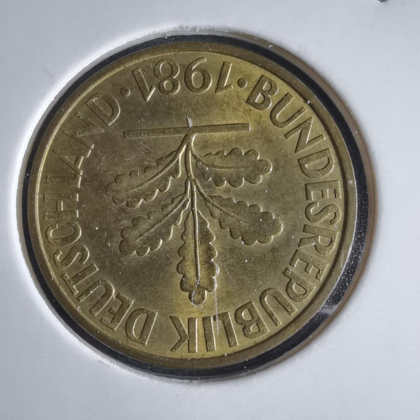 沼泽如烟--第969场 德国1981年10芬尼