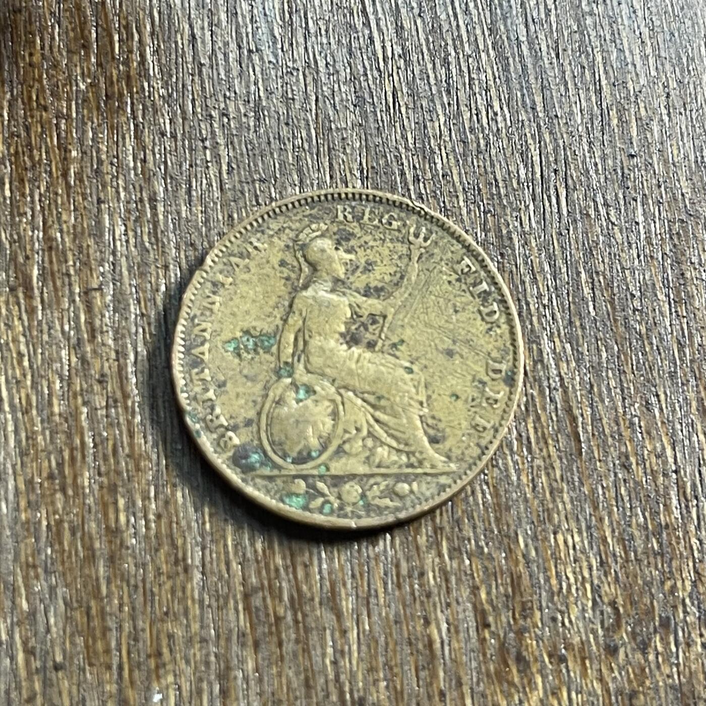 【春节前最后一拍，下一场3.3号】★第139场★散币场。不寄存，30包邮。不满30元，支付5元运费。《接受代拍 代送NGC评级》 4【无寄存】1853 英国 小维 1 法新 铜币