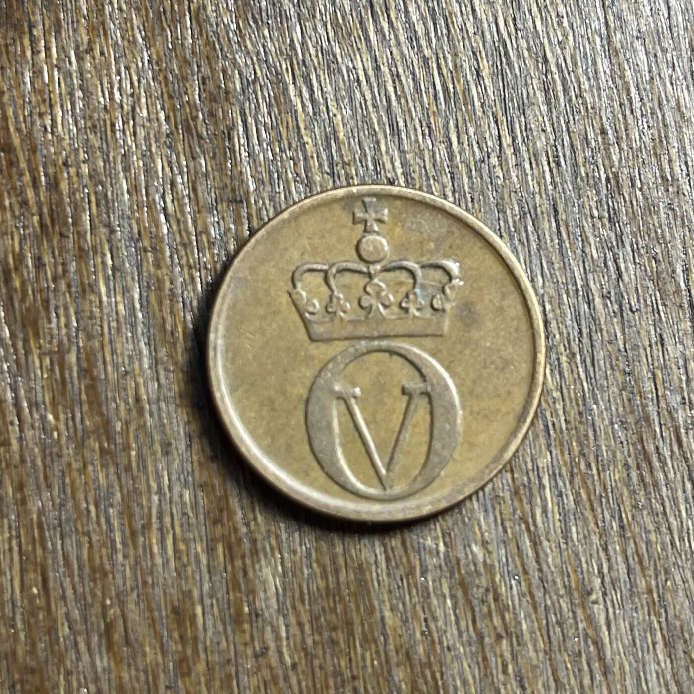 【春节前最后一拍，下一场3.3号】★第139场★散币场。不寄存，30包邮。不满30元，支付5元运费。《接受代拍 代送NGC评级》 31【无寄存】1965 挪威 2欧尔 铜币