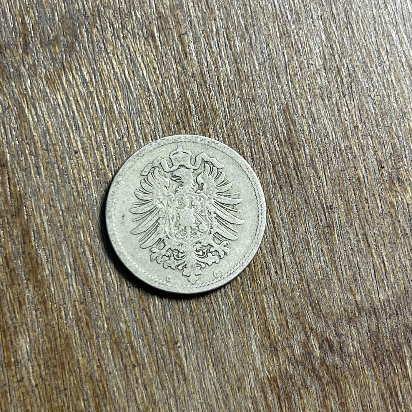 【春节前最后一拍，下一场3.3号】★第139场★散币场。不寄存，30包邮。不满30元，支付5元运费。《接受代拍 代送NGC评级》 40【无寄存】1876 短翅 10芬尼 镍币