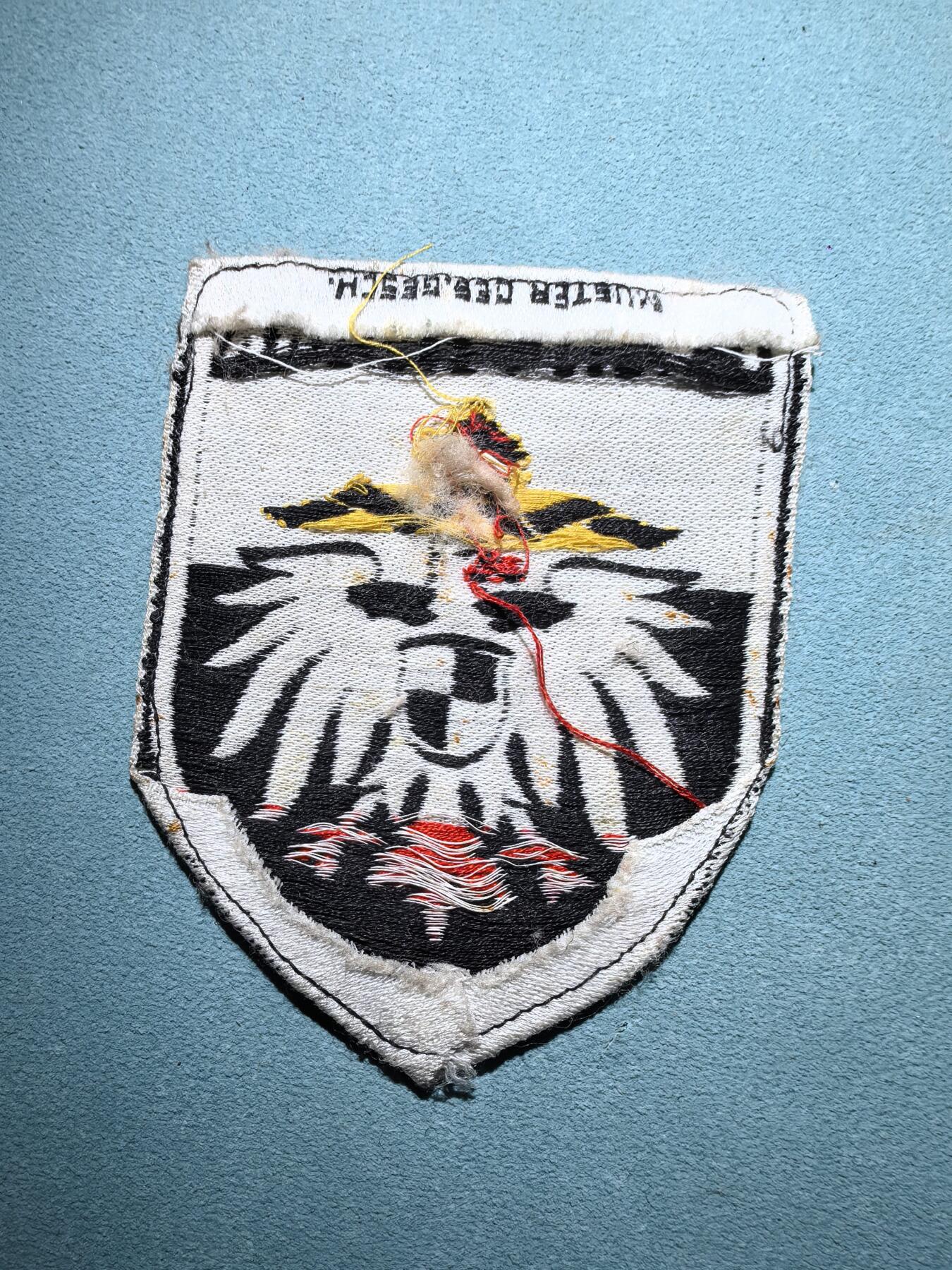 盛世勋华——号角文化勋章邮票专场拍卖第301期 德国（一战）钢盔团西部马克大队布质臂章 带厂标 极为少见 市场价75欧参见图三