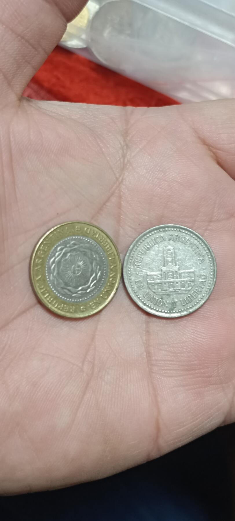 万国钱币阁第八场 阿根廷2比索➕25分