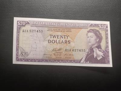 2026一月第四期，总214期 - 东加勒比共同体1965版20元AUNC，戎装女王和椰林海滩，少见早期中高面值