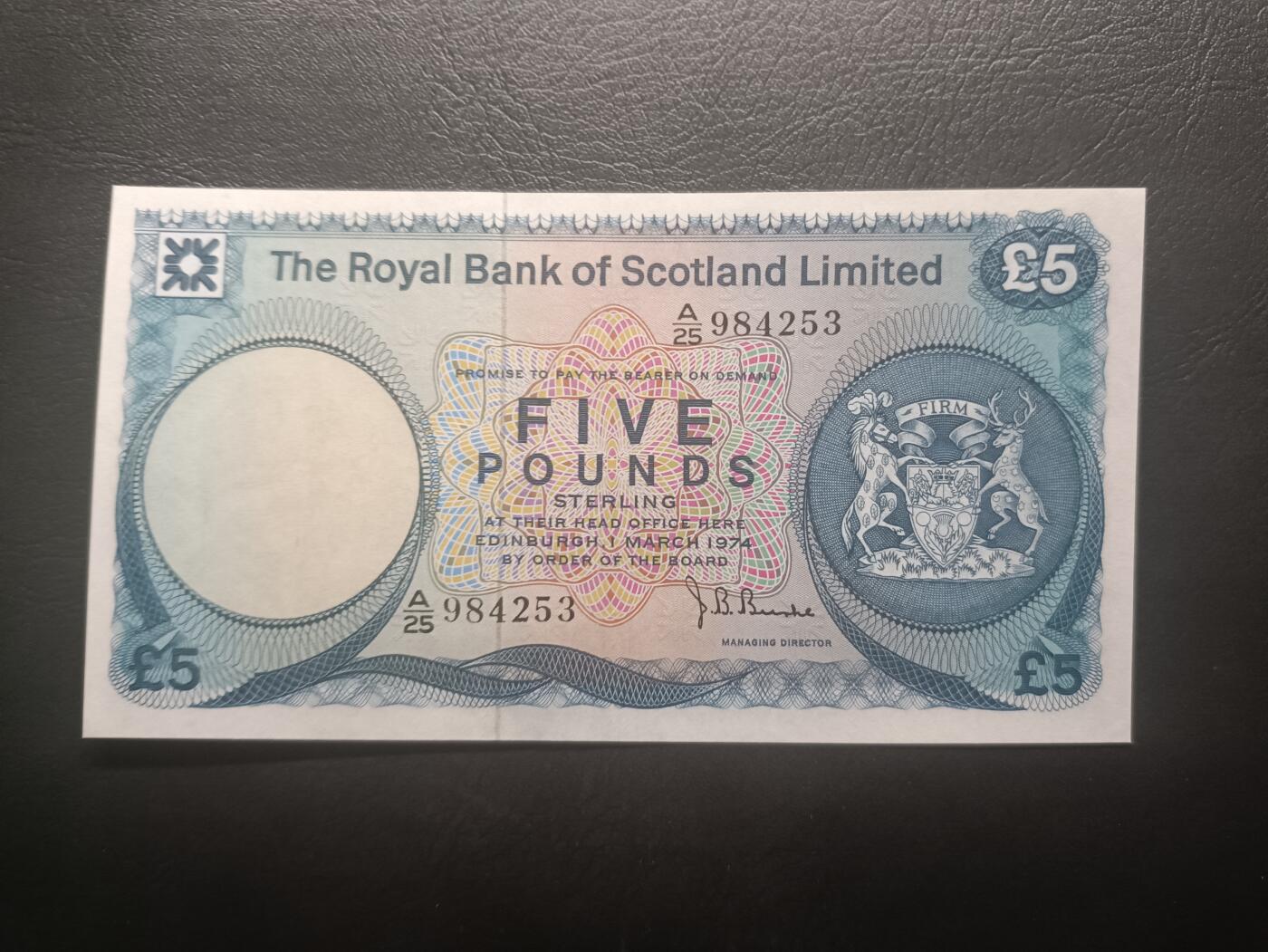 2026一月第四期，总214期 苏格兰皇家银行1974年5镑UNC，银行徽章和库尔赞城堡，少见早期品种