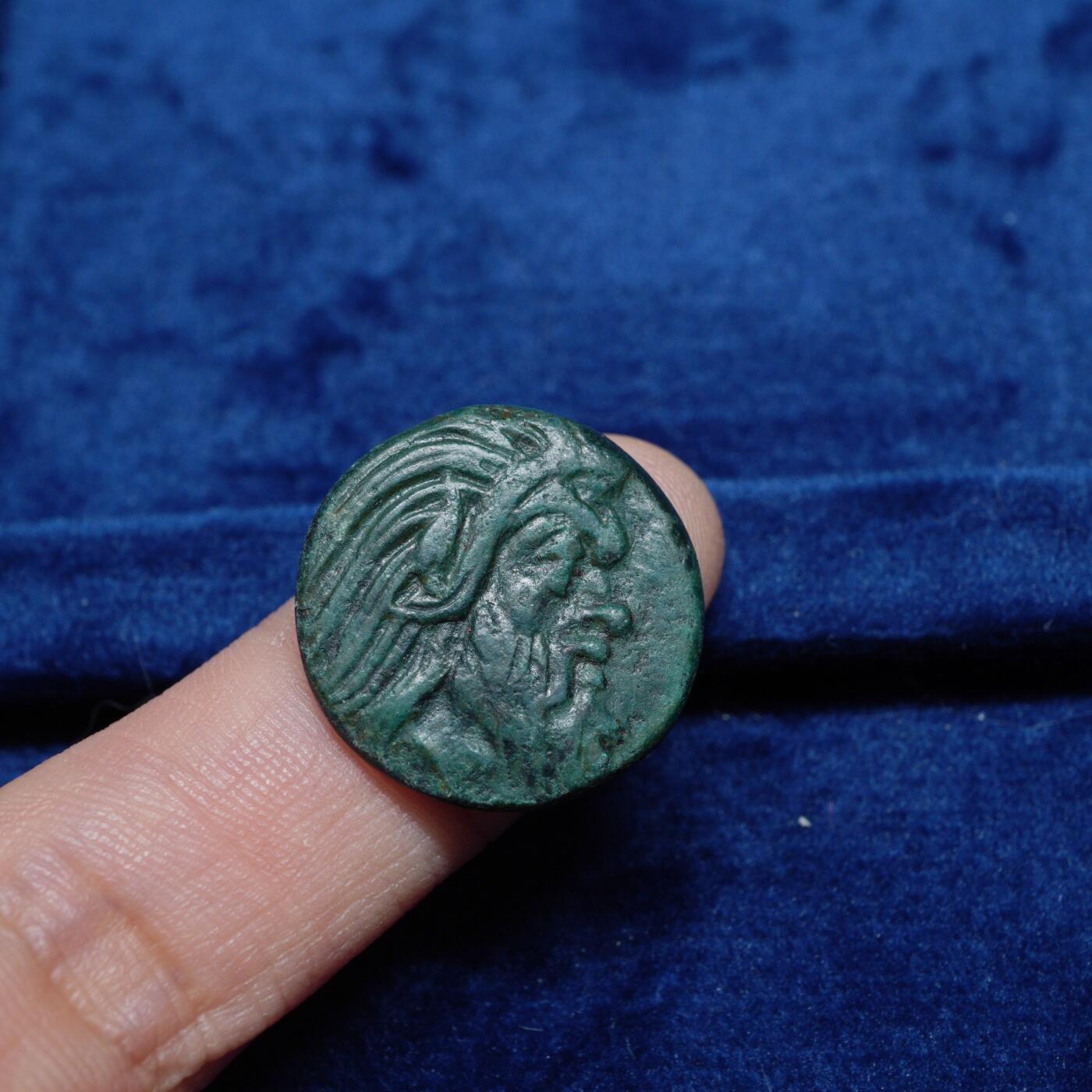 琋语集藏2026年02月欧洲古典打制币拍卖 古希腊克里米亚半岛－森林之神潘神与狮鹫铜币