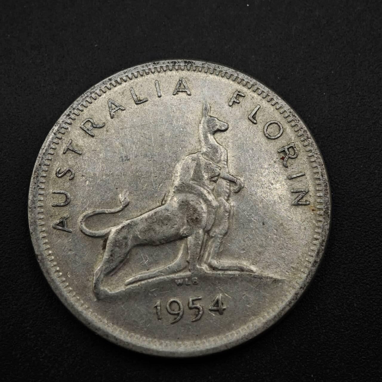 【淘币小摊】实时拍第八百五十三拍   散币银币场   满百包邮可预留二周 每周一统一发货   澳大利亚1954年伊丽莎白二世弗洛林银币