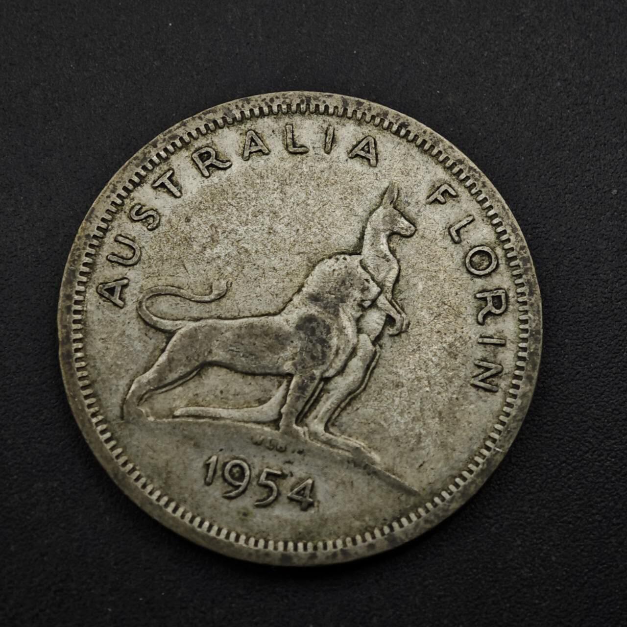 【淘币小摊】实时拍第八百五十三拍   散币银币场   满百包邮可预留二周 每周一统一发货   澳大利亚1954年伊丽莎白二世弗洛林银币