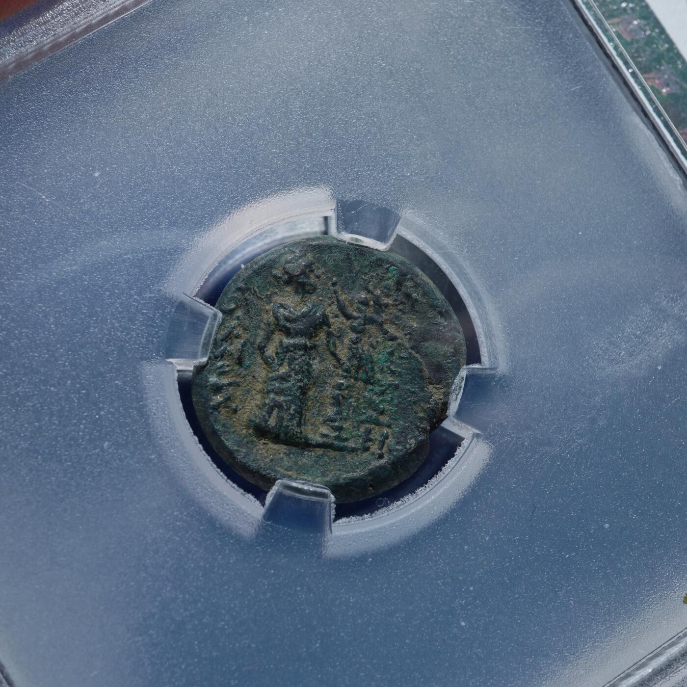 琋语集藏2026年02月欧洲古典打制币拍卖 古希腊爱奥尼亚财富女神堤喀和阿芙洛狄特铜币（TQG评级）