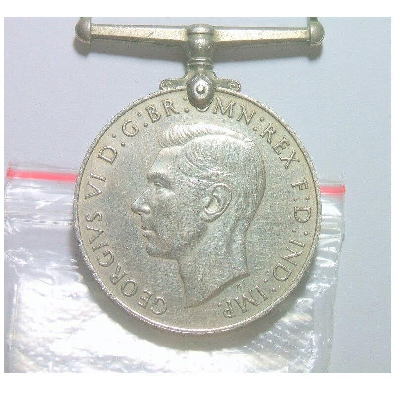 【旋风钱币】1月31日19:00准时开拍 精美欧洲币章、银币银章、第三帝国钱币等 全场包邮！ 英国1939-45年乔治六世 二战胜利高浮雕精制白铜章 36MM