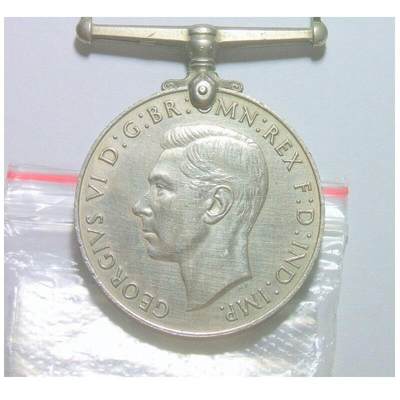 英国1939-45年乔治六世 二战胜利高浮雕精制白铜章 36MM - 英国1939-45年乔治六世 二战胜利高浮雕精制白铜章 36MM