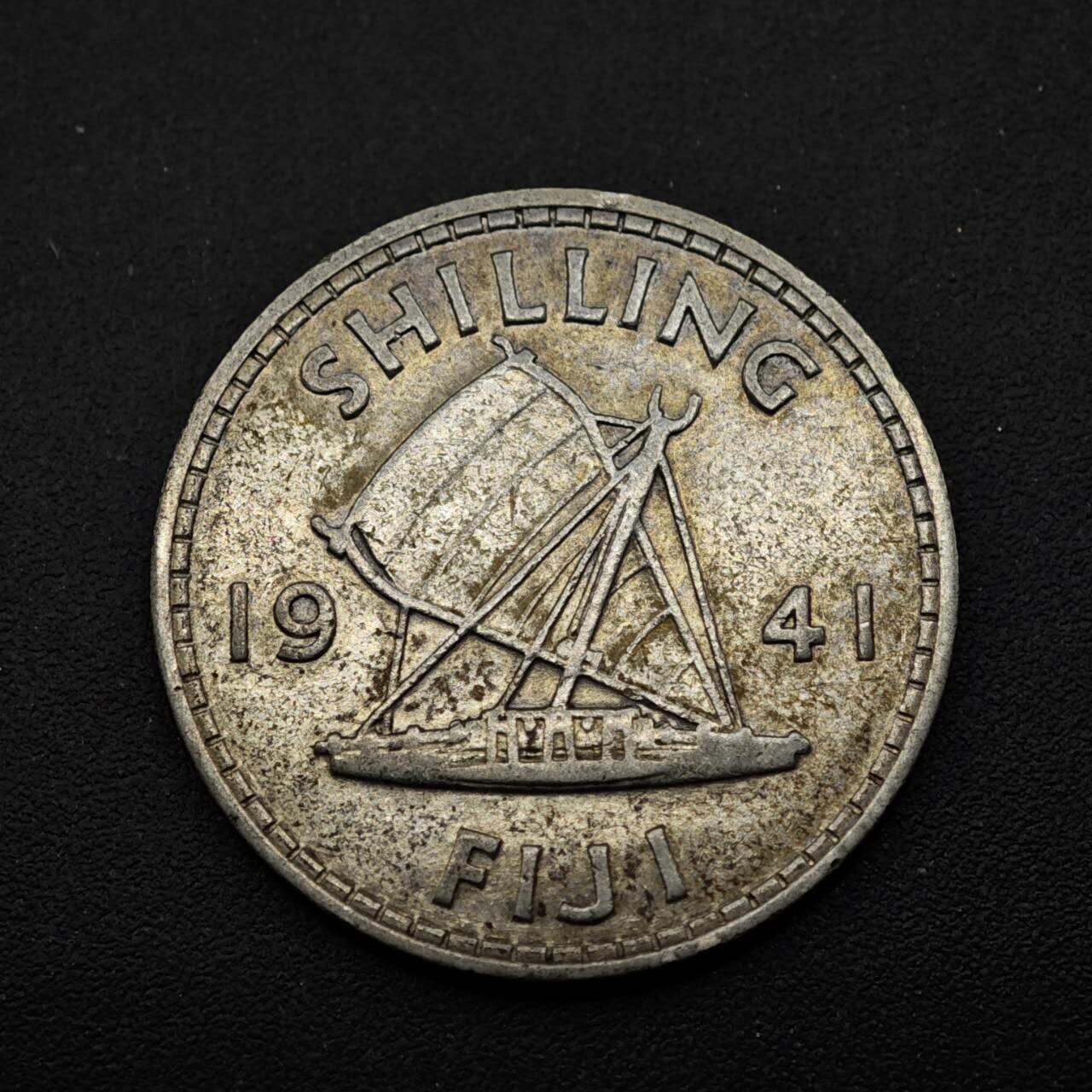 【淘币小摊】实时拍第八百五十三拍   散币银币场   满百包邮可预留二周 每周一统一发货   斐济1941年乔治六世一先令银币