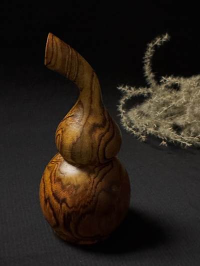 零元拍：越南黄花梨 手把件 福禄（葫芦）大肚 66，小肚 44，高 123MM，满花纹漂亮哦 - 零元拍：越南黄花梨 手把件 福禄（葫芦）大肚 66，小肚 44，高 123MM，满花纹漂亮哦