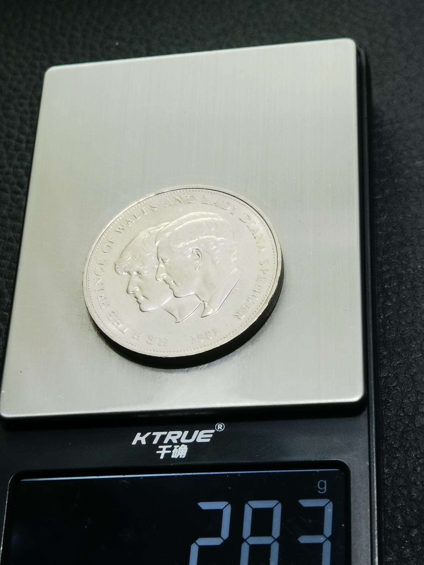 天下钱庄专场欢迎参拍 英国纪念币，镍币