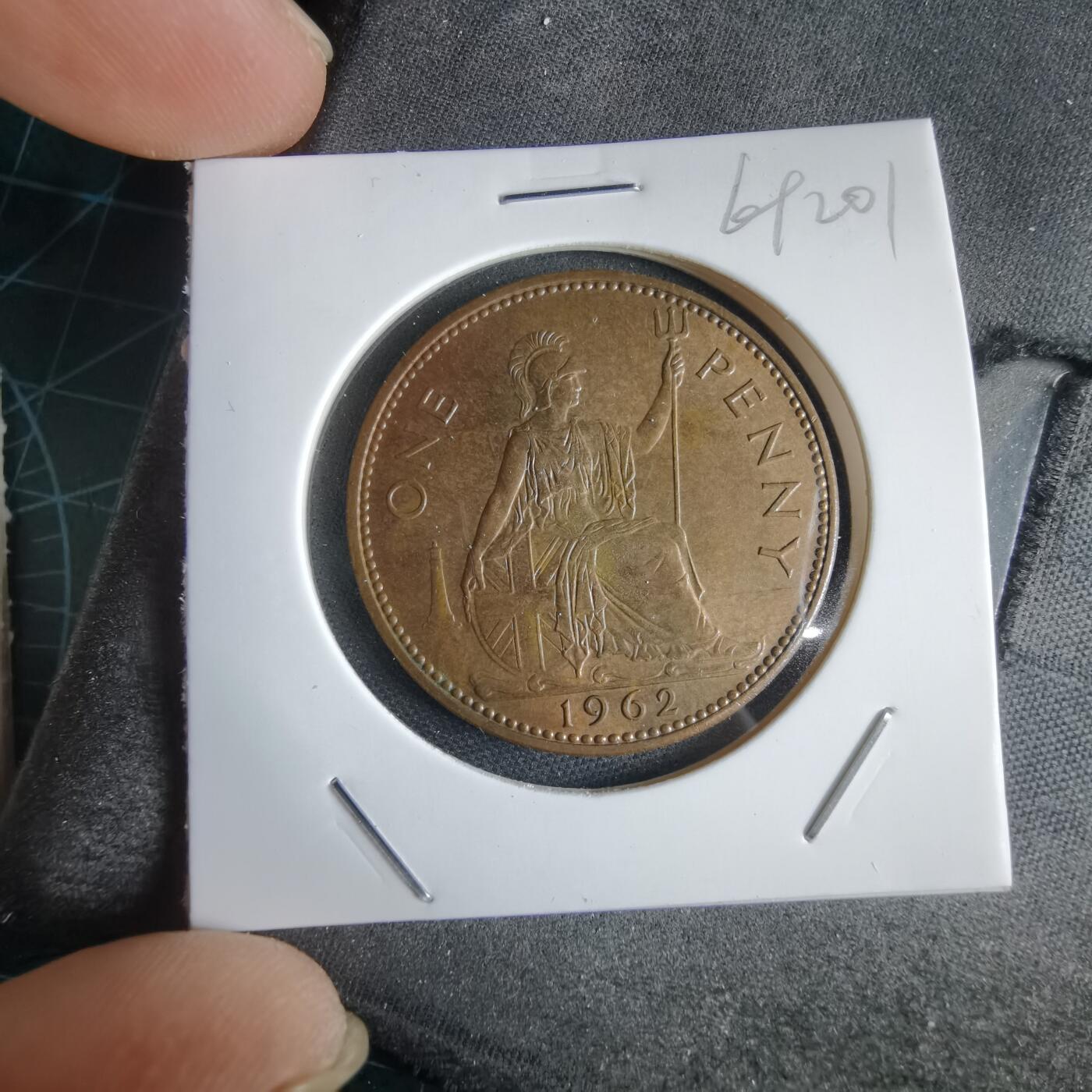 沼泽如烟--第969场 英国1962年1便士