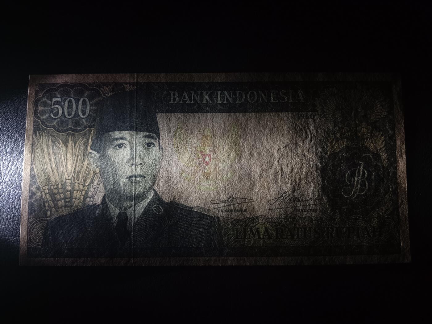 2026一月第四期，总214期 印度尼西亚1960版500卢比流通好品XF水牛水印