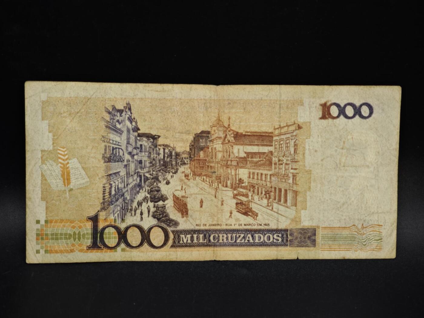 【淘币小摊】限时拍第八百五十二拍  无佣金福利纸币场  满百包邮可预留两周  周一统一发货  巴西1000克鲁塞罗纸币【有折】