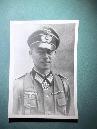 盛世勋华——号角文化勋章邮票专场拍卖第301期 - 德国（1939）骑士十字勋章获得者照片 陆军中校 佩戴骑士十字勋章/一级铁十字勋饰等