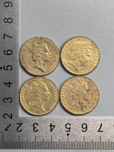 小驴勋章奖章收藏1月24日周六晚六点拍卖（珍爱和平，收藏战争，铭记历史，勿忘国耻，忠党爱国。有偿代拍，送拍规则在简介最后，参拍须阅读规则后再参拍，关系到运费包装发货时效真假辨别等关键信息，拍卖时不再发原图，看大图店主微信码在拍卖店铺介绍里） - 澳大利亚澳元硬币一组4枚